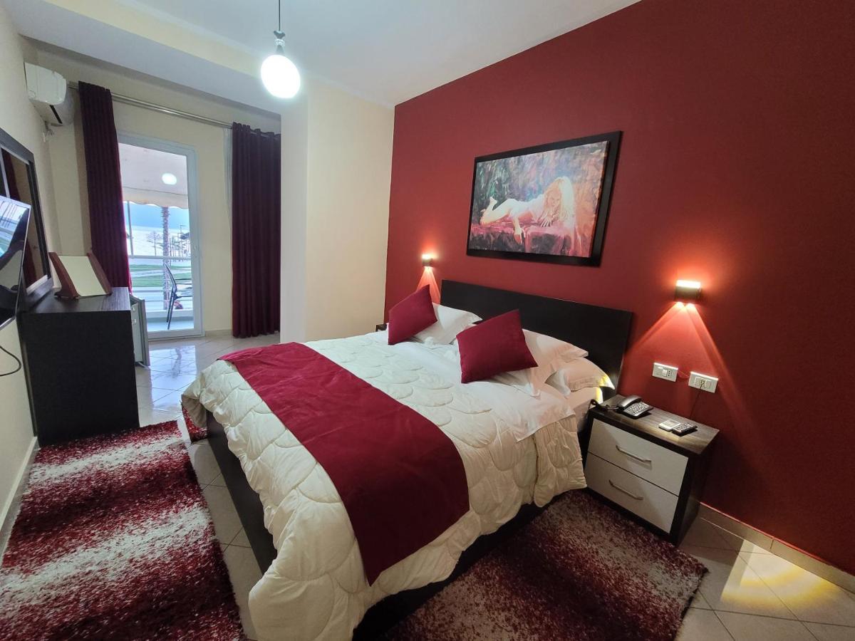Haris Hotel Vlorë Eksteriør billede