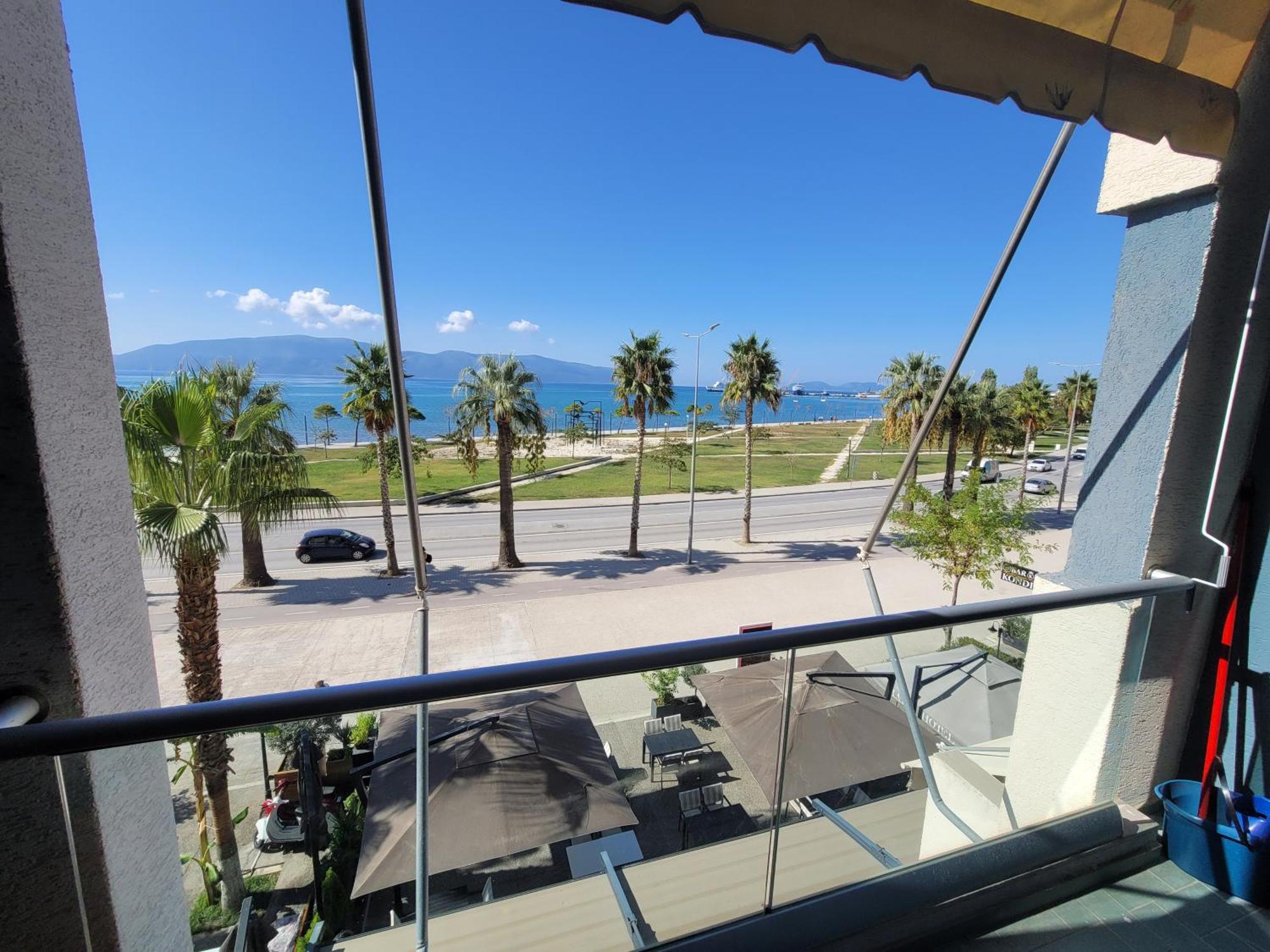 Haris Hotel Vlorë Eksteriør billede