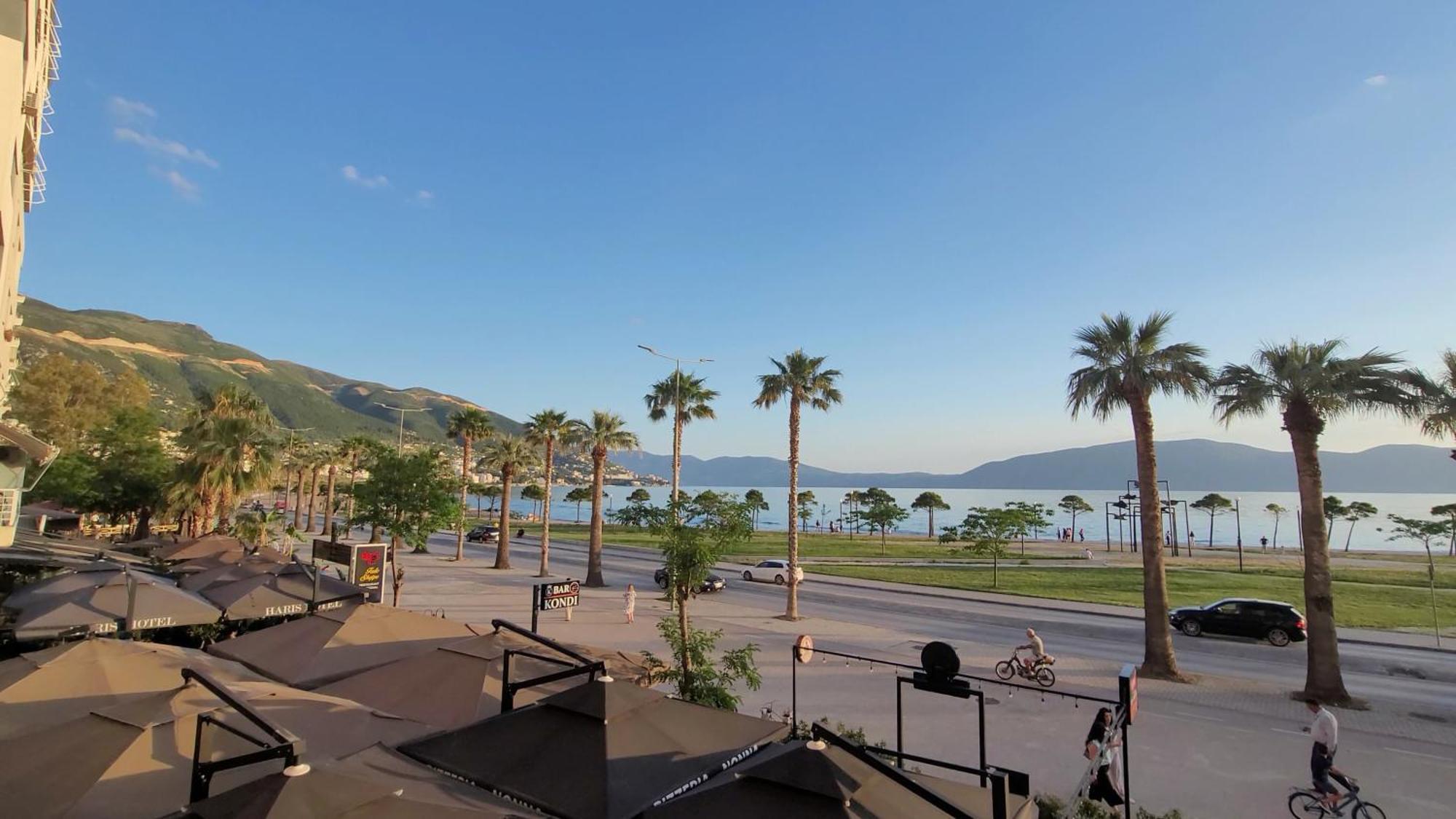 Haris Hotel Vlorë Eksteriør billede