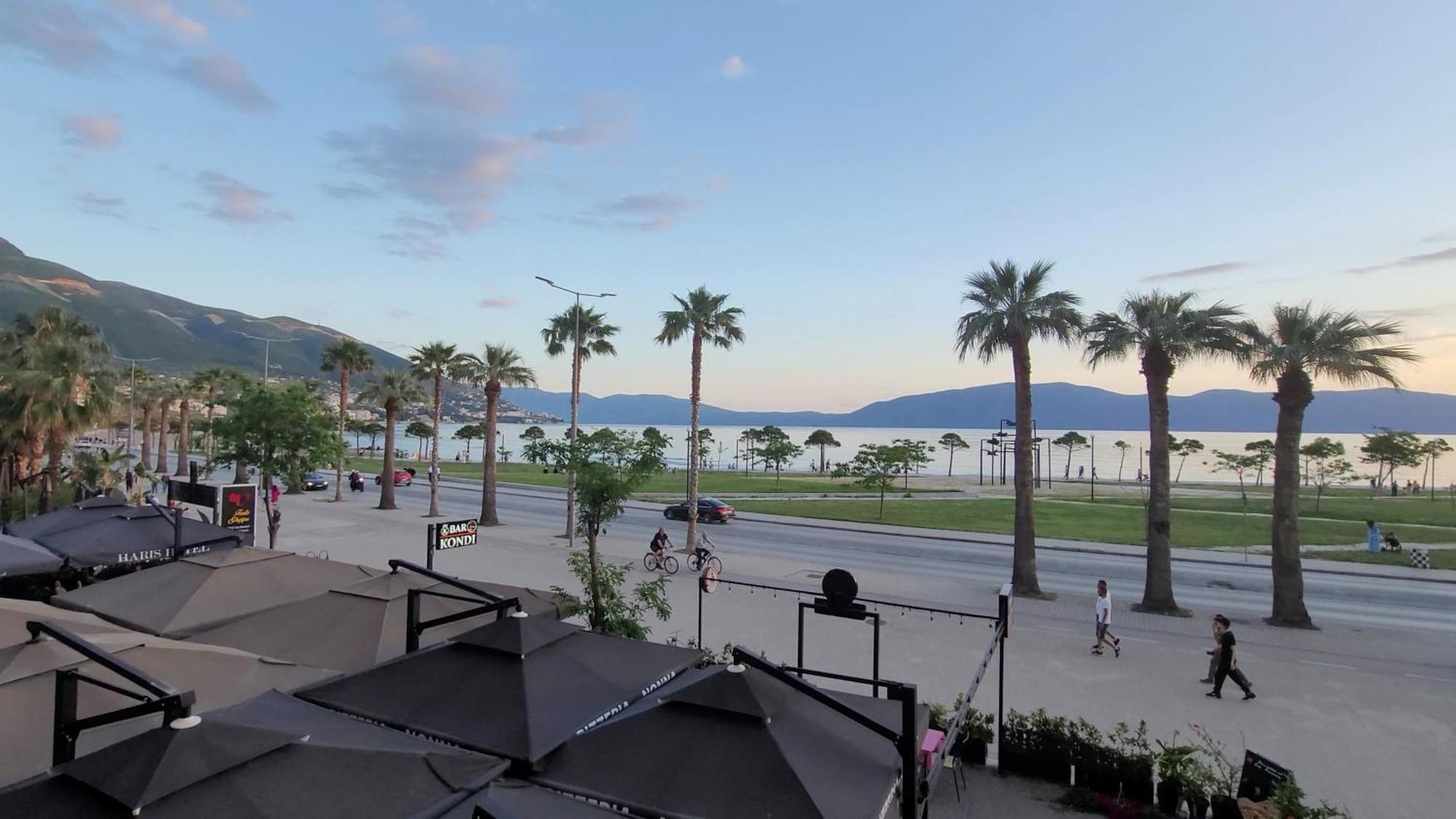 Haris Hotel Vlorë Eksteriør billede